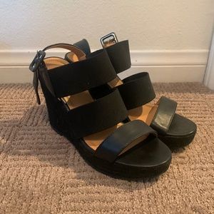 Black wedge heels